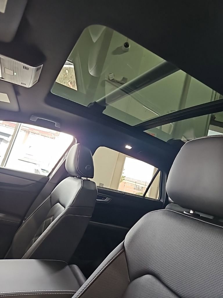 New 2026 Volkswagen Atlas Cross Sport SE image 29