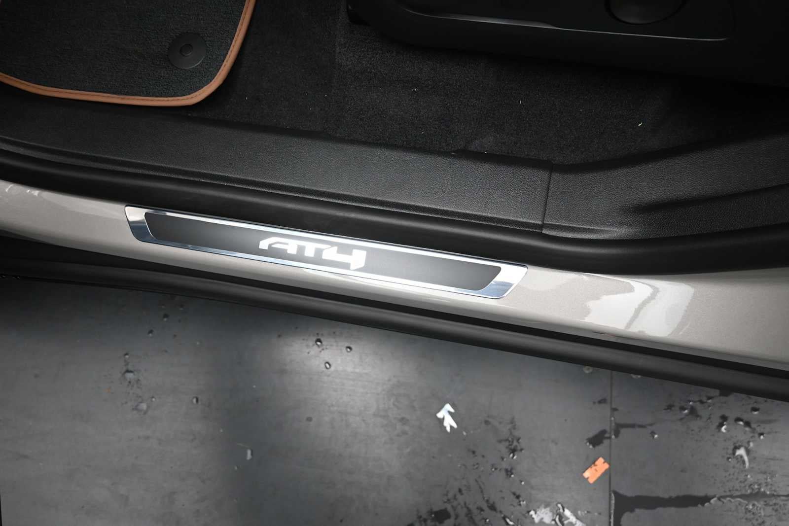 New 2026 GMC Acadia AT4 w/ Luxury Package AWD/4WD image 26