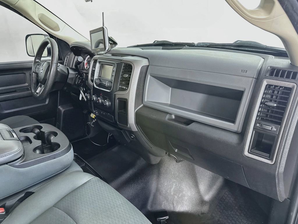 Used 2016 RAM 3500 Tradesman w/ Chrome Appearance Group AWD/4WD image 31