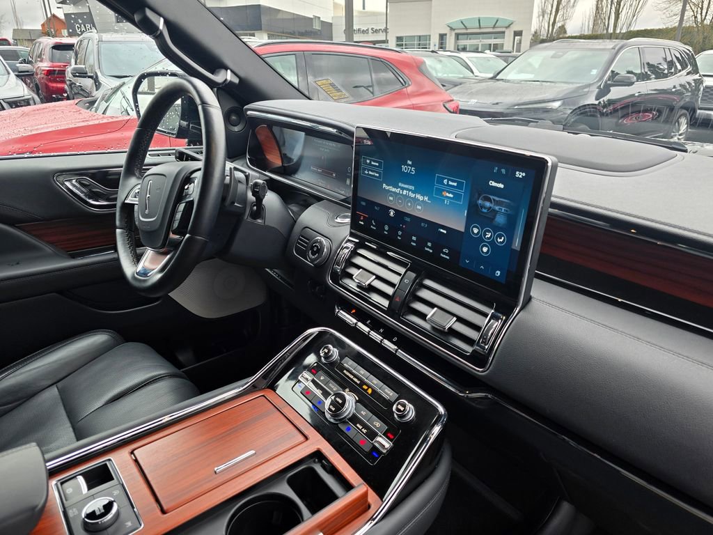 Used 2024 Lincoln Navigator L Reserve image 51