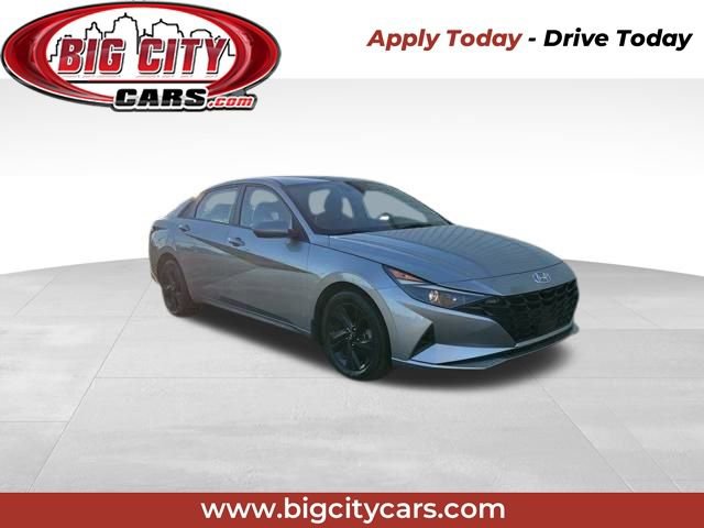 Used 2022 Hyundai Elantra SEL w/ Convenience Package