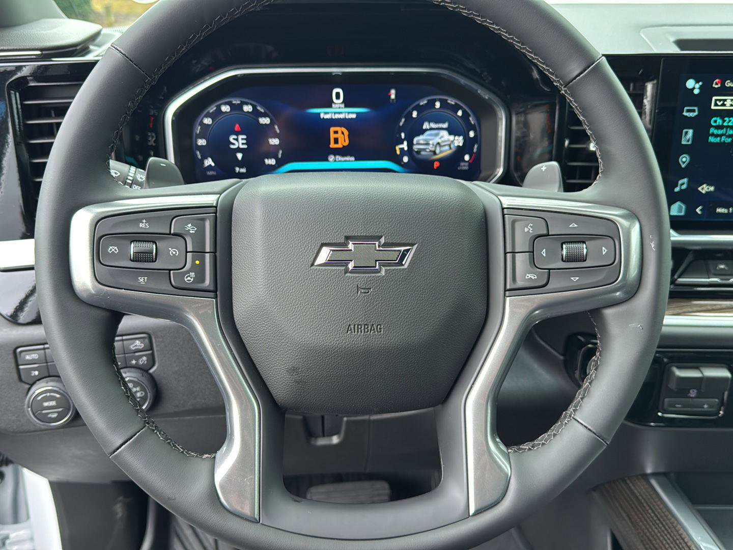 New 2026 Chevrolet Silverado 1500 RST image 17