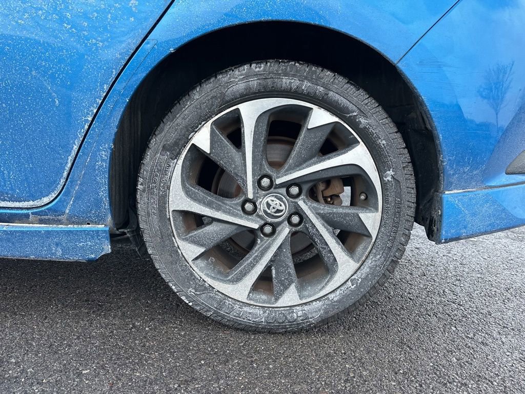 Used 2017 Toyota Corolla iM image 6