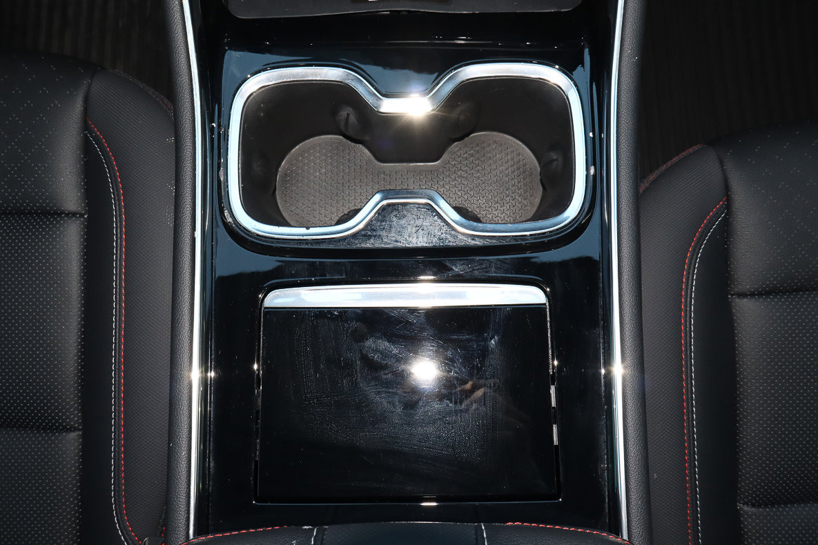 Used 2025 Chevrolet Traverse RS w/ LPO, Floor Liner Package image 23
