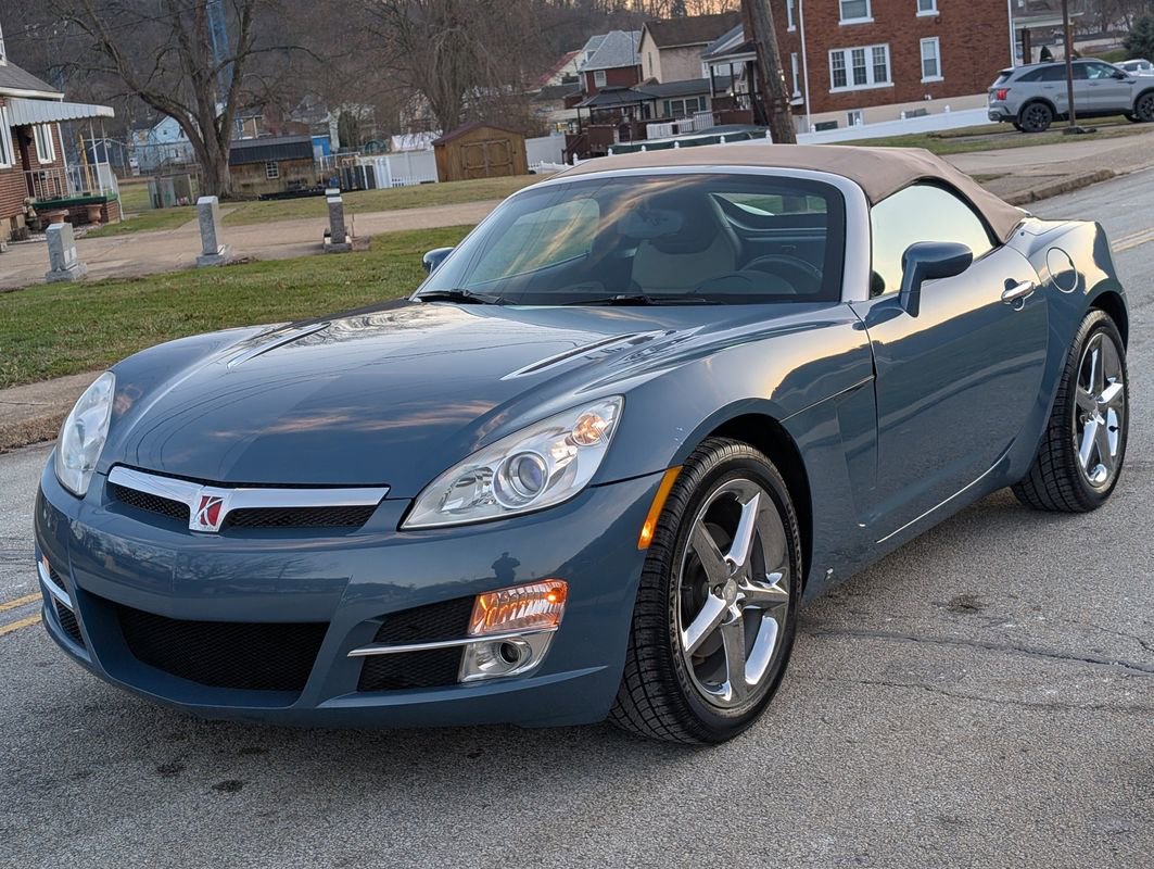 Used 2007 Saturn Sky w/ Premium Trim Pkg image 12
