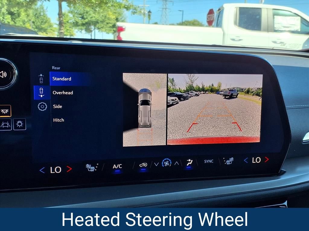 New 2026 Chevrolet Traverse LT w/ Midnight/Sport Edition image 4