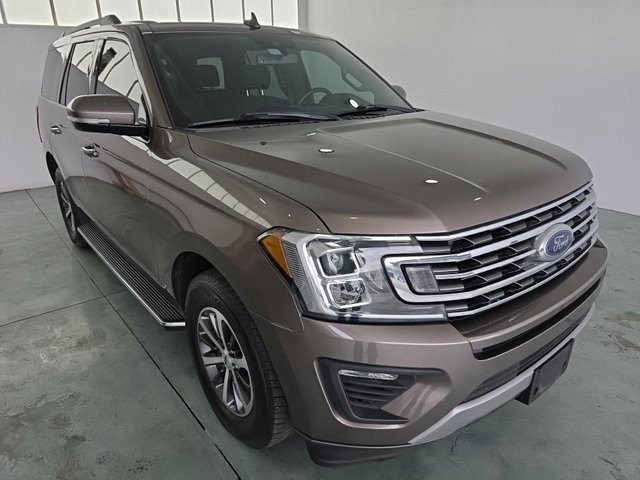 Used 2019 Ford Expedition XLT w/ Equipment Group 202A image 3