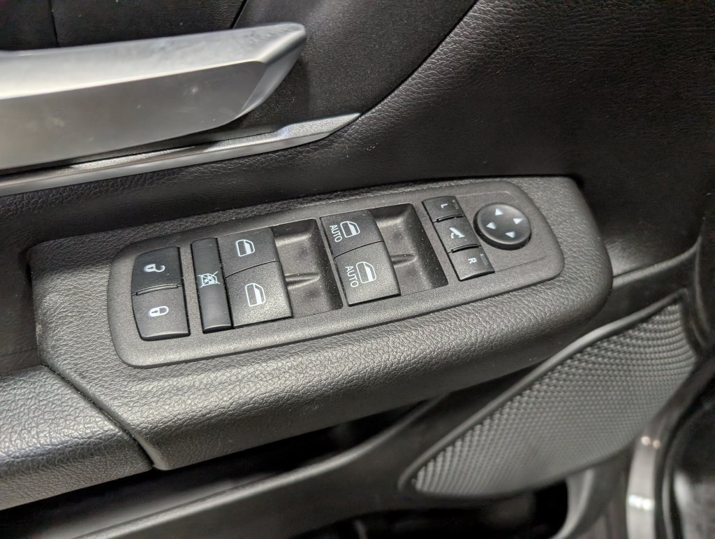 Used 2023 RAM 1500 Big Horn AWD/4WD image 13