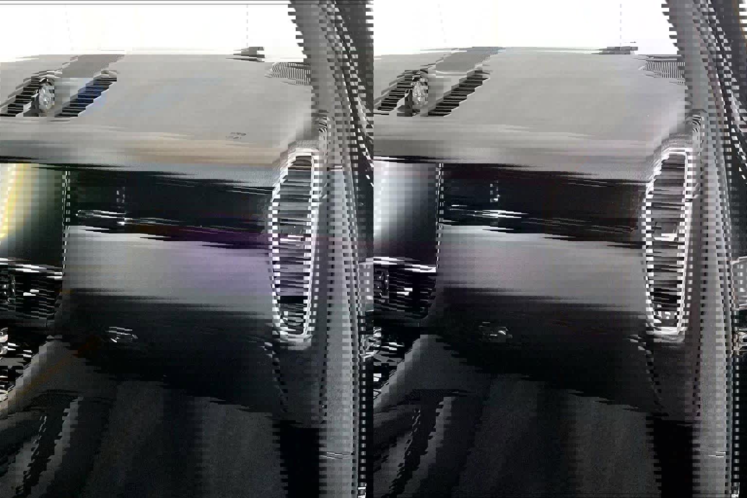 Used 2023 Porsche Cayenne image 18