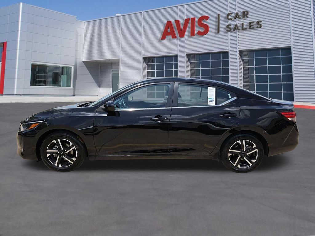 Used 2025 Nissan Sentra SV FWD image 10