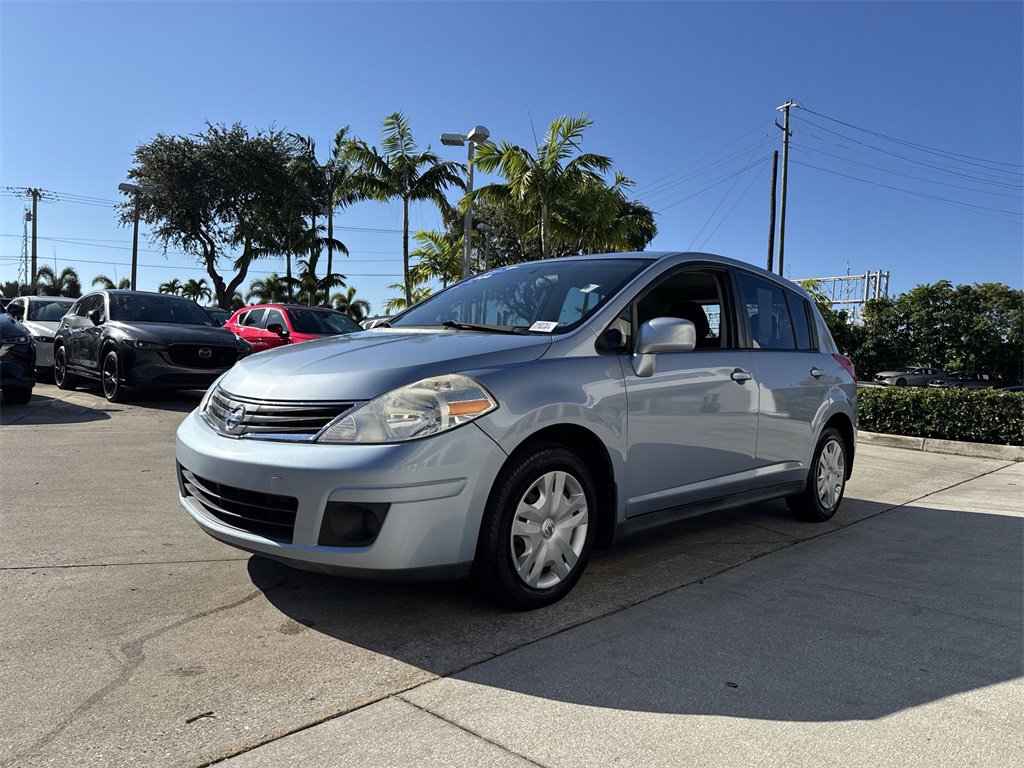Used 2011 Nissan Versa 1.8 S w/ Plus Pkg image 29