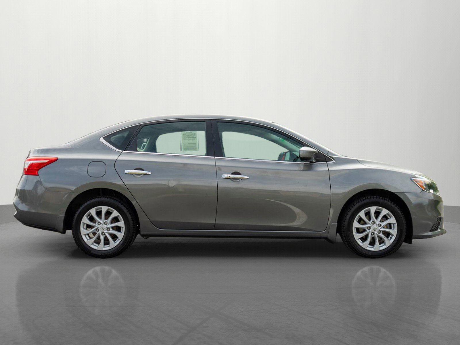 Used 2019 Nissan Sentra SV w/ All Weather Package FWD image 8