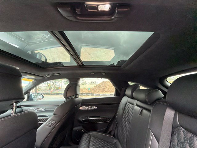 Used 2023 Genesis GV70 3.5T Sport w/ Sport Prestige Package AWD/4WD image 13