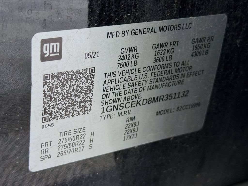 Used 2021 Chevrolet Suburban RST RWD image 35