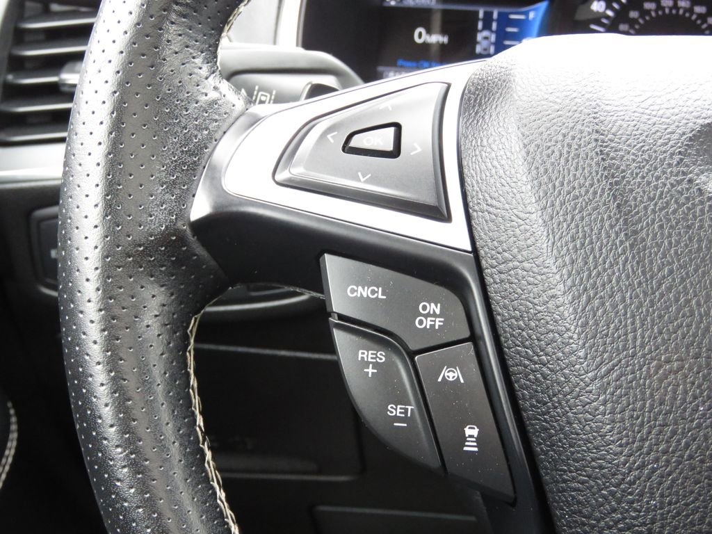 Used 2021 Ford Edge ST w/ Equipment Group 401A image 22