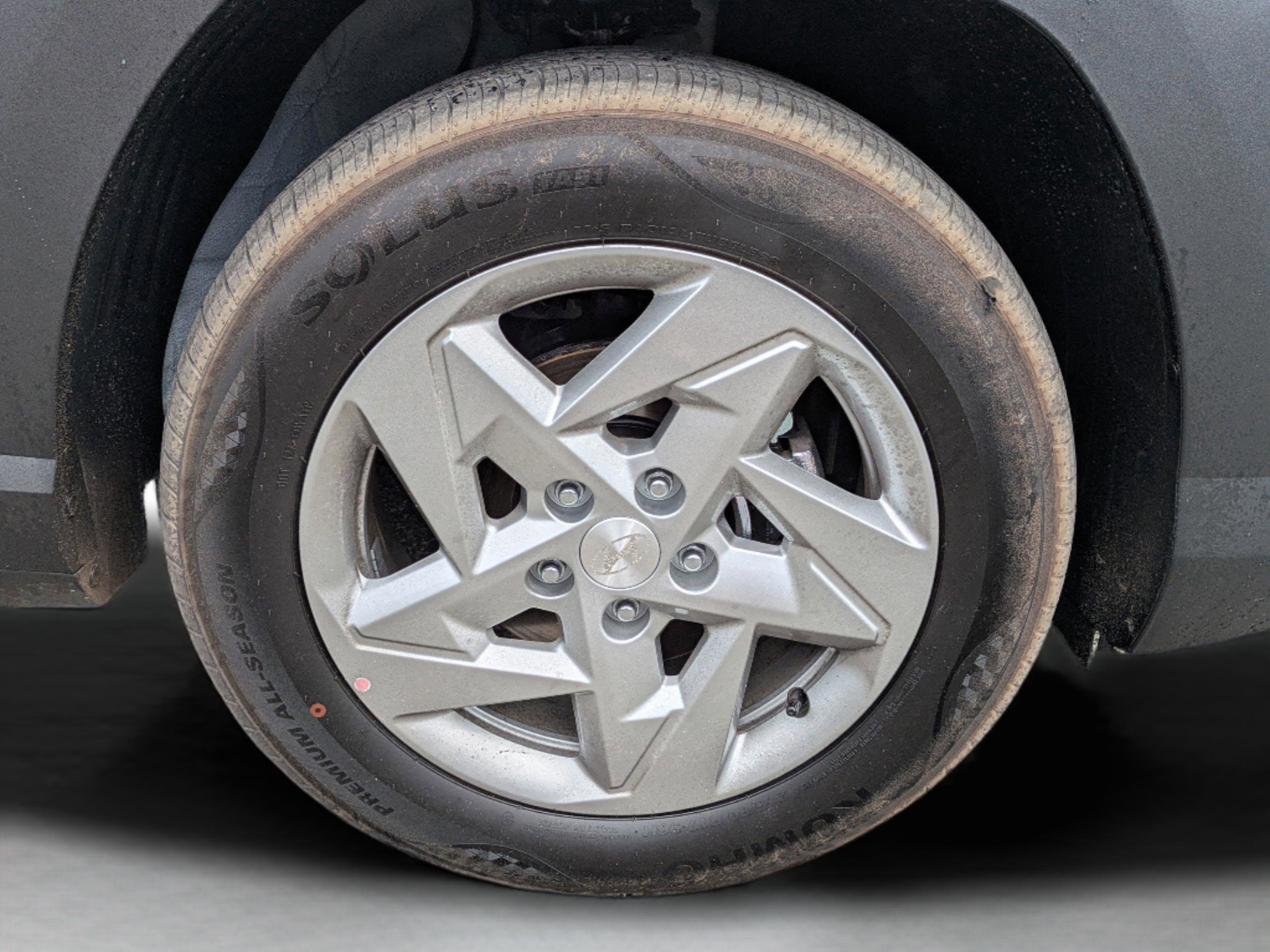 New 2026 Hyundai Kona SE FWD image 14