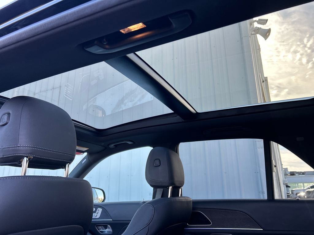 Used 2025 Mercedes-Benz GLE 350 4MATIC image 37