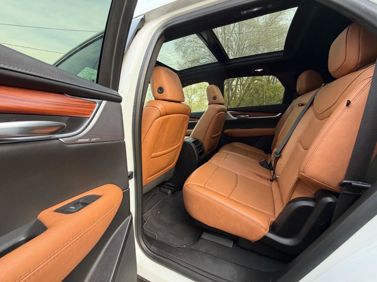 Used 2020 Cadillac XT5 Premium Luxury AWD/4WD image 31