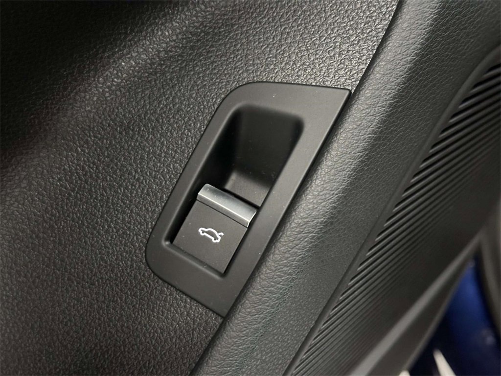 Used 2023 Audi Q7 3.0T Premium Plus w/ Premium Plus Package image 18