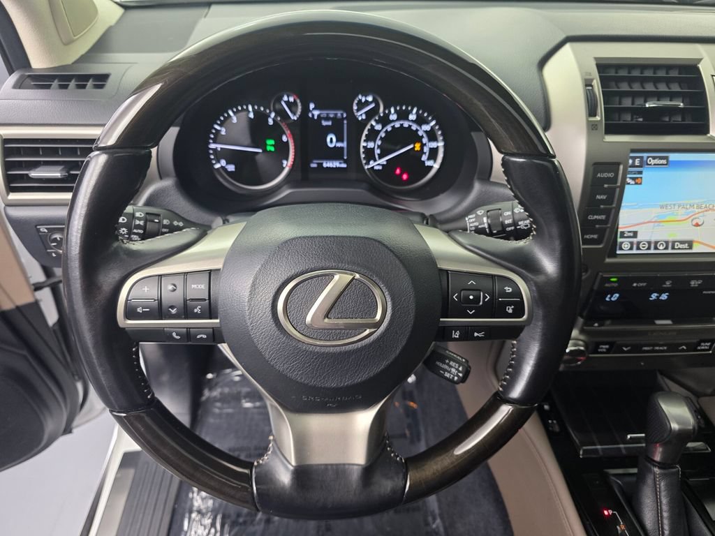 Used 2021 Lexus GX 460 Premium w/ Premium Package AWD/4WD image 19