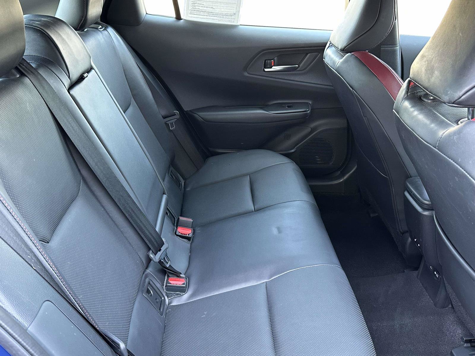 Used 2024 Toyota Prius Prime Premium w/ Advanced Technology Package FWD image 10