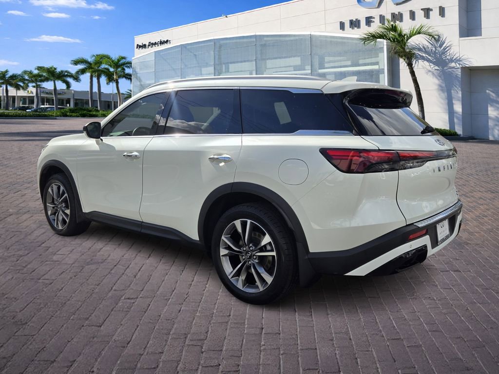 Certified 2023 INFINITI QX60 Luxe w/ Cargo Package image 5