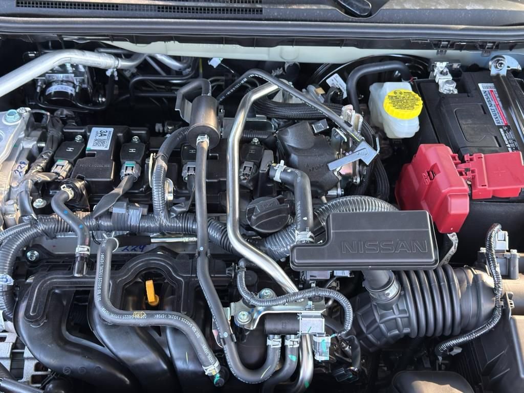 New 2025 Nissan Sentra SR image 29