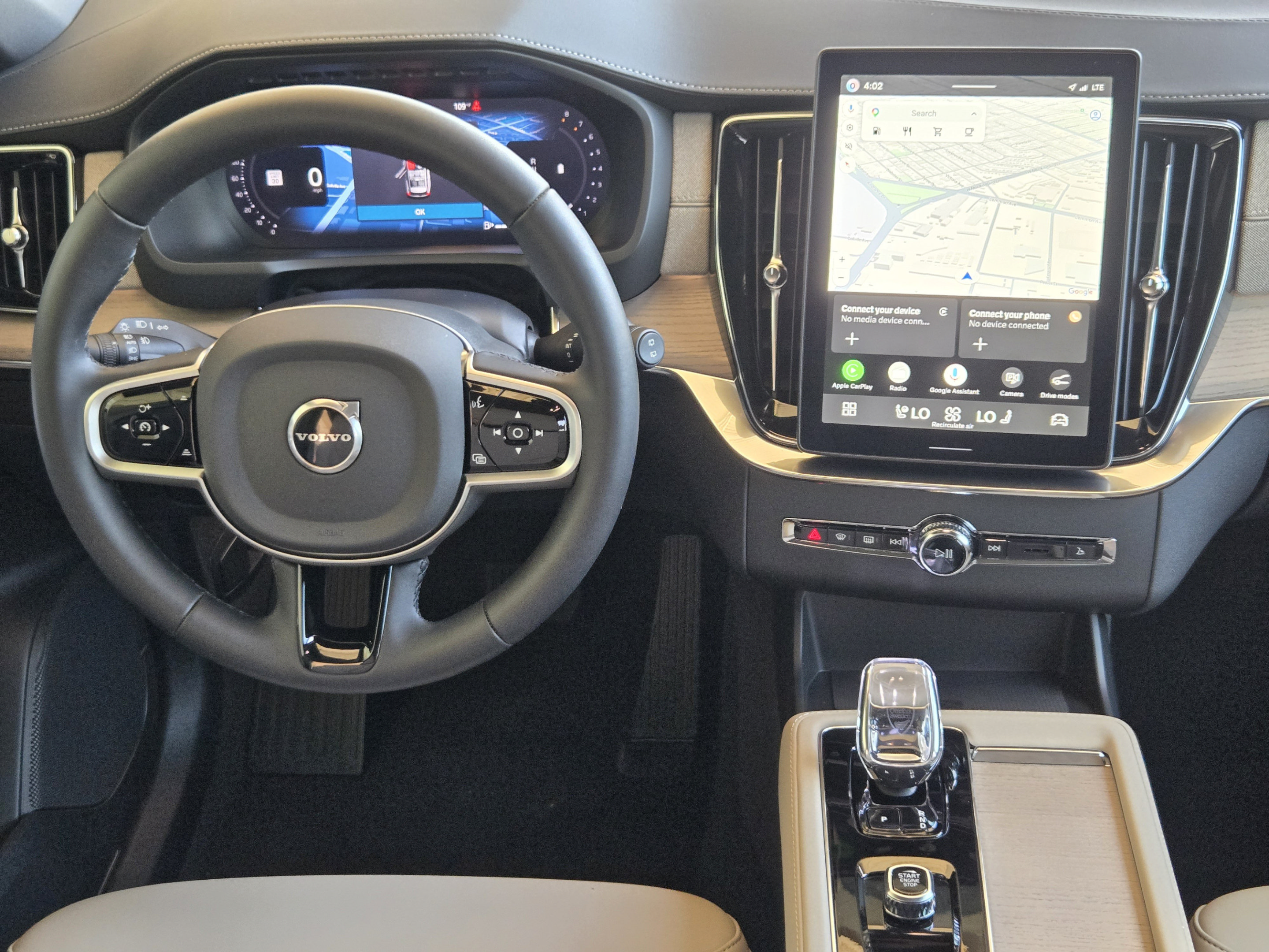 Certified 2026 Volvo XC90 B6 Plus w/ Protection Package Premier AWD/4WD image 26