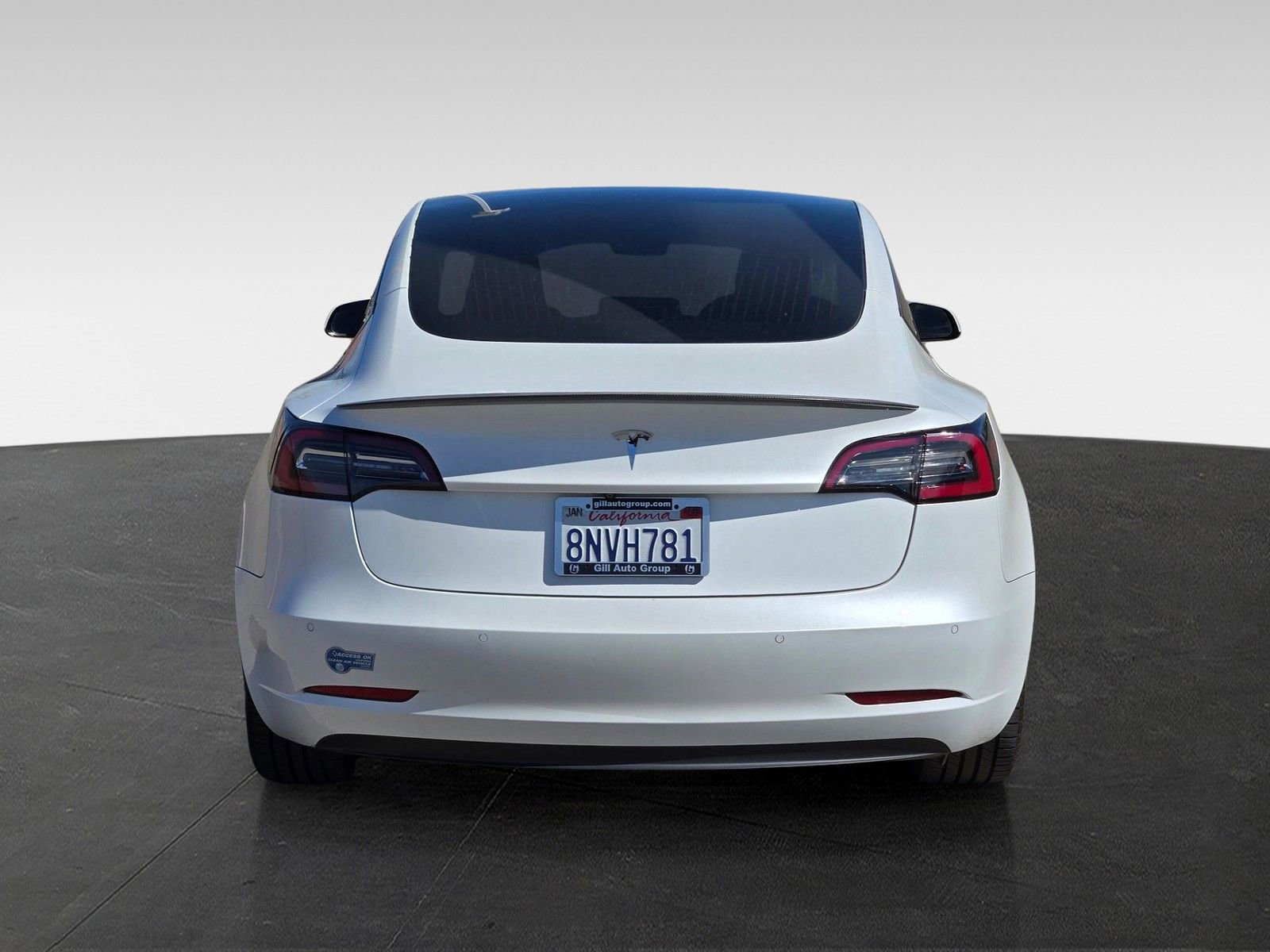 Used 2020 Tesla Model 3 Standard Range Plus image 5