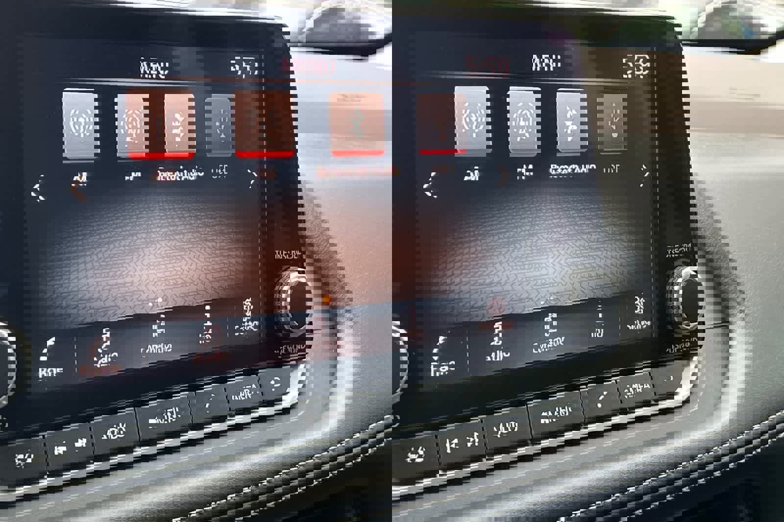 Used 2023 Nissan Rogue S image 19