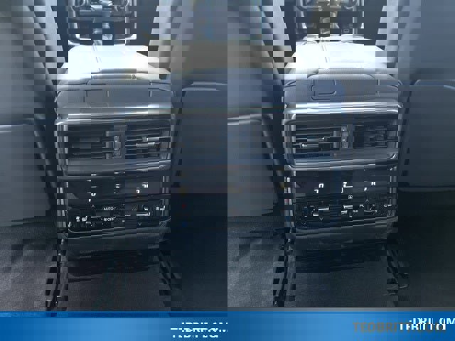 Used 2024 Lexus LX 600 F Sport image 18