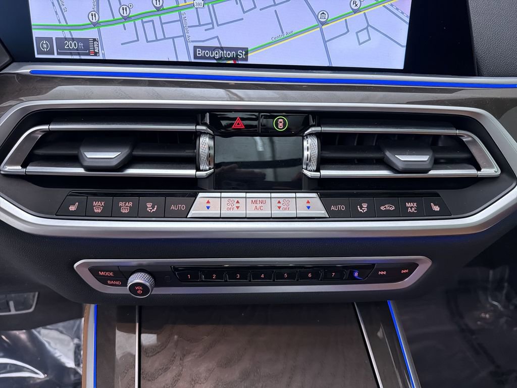 Used 2023 BMW X5 xDrive40i w/ M Sport Package image 20