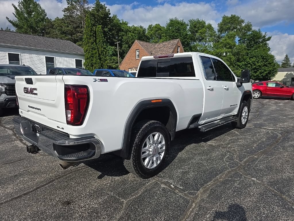 Used 2022 GMC Sierra 2500 SLE w/ SLE Value Package; AWD/4WD image 4