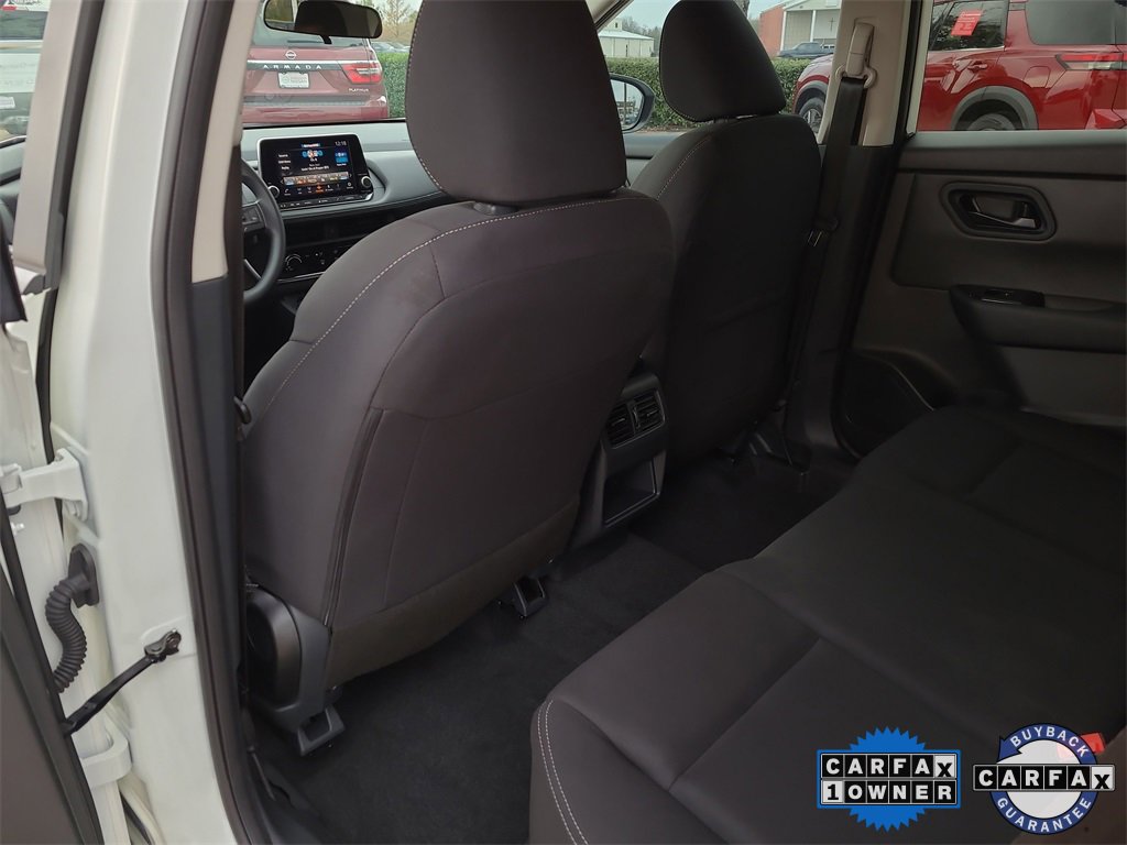 Certified 2025 Nissan Rogue S image 9