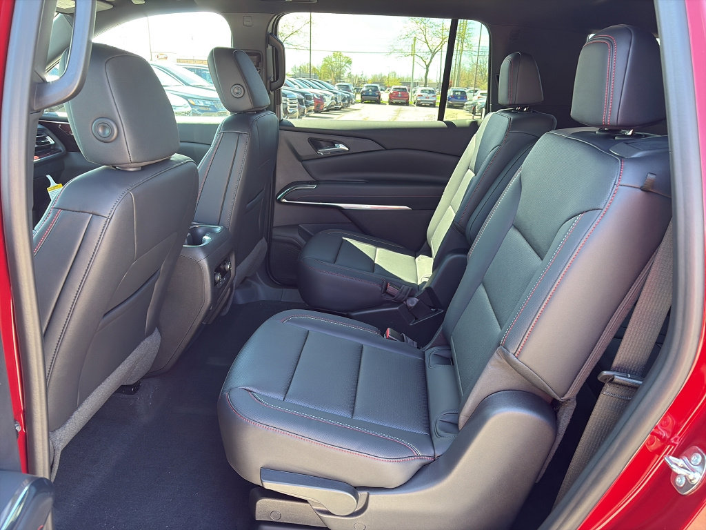 New 2026 Chevrolet Traverse Z71 AWD/4WD image 9