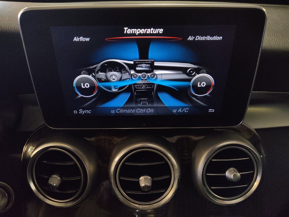 Used 2018 Mercedes-Benz C 300 4MATIC Sedan w/ Multimedia Package image 25