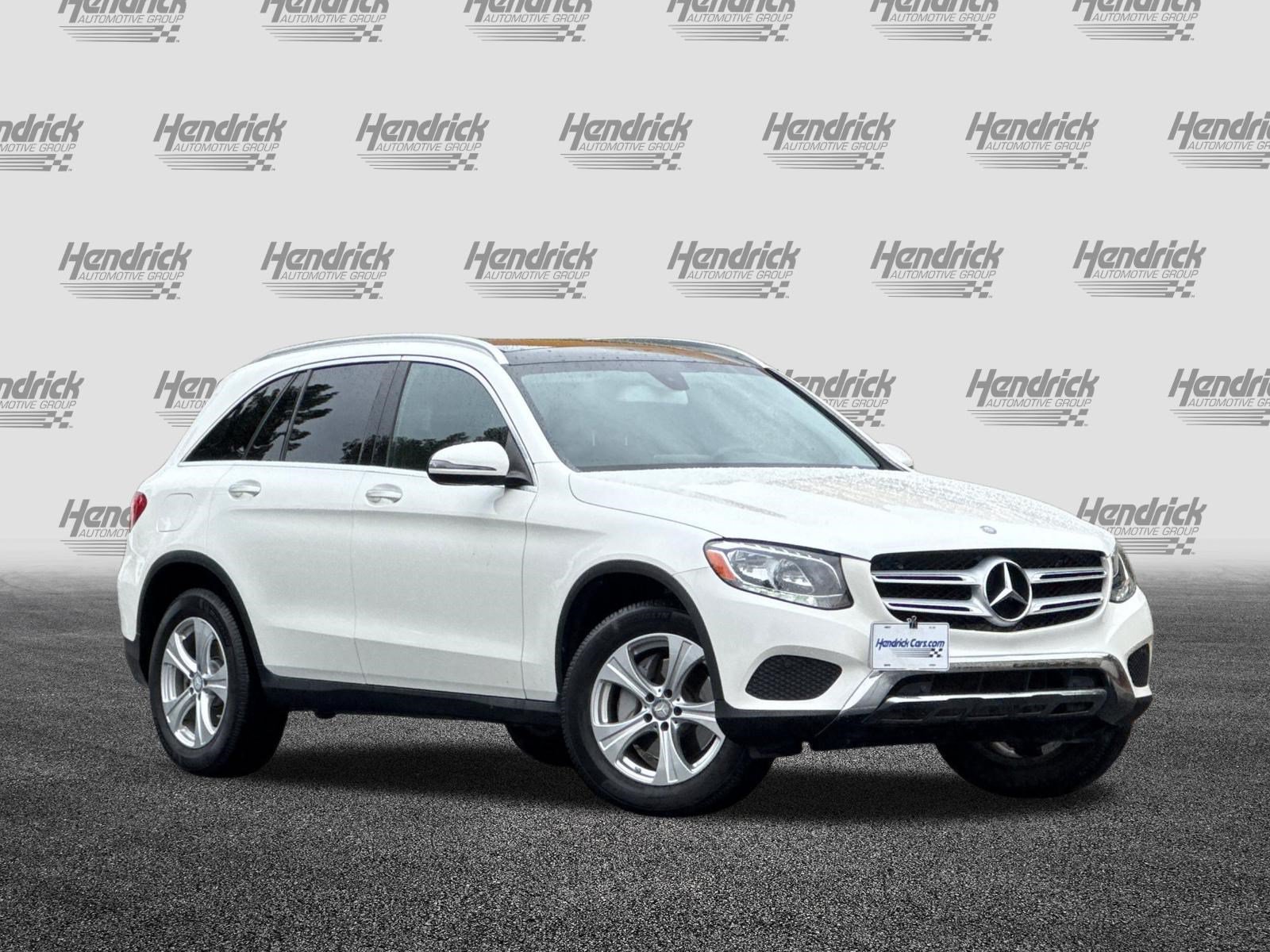 Used 2016 Mercedes-Benz GLC 300 4MATIC image 2