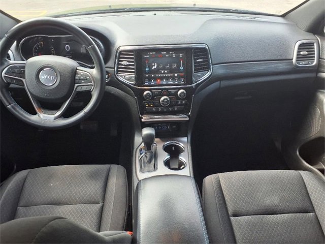 Used 2019 Jeep Grand Cherokee Laredo image 11