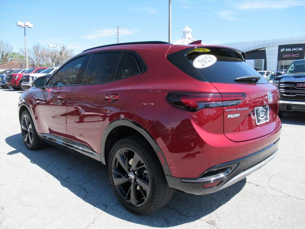 Certified 2023 Buick Envision Preferred FWD image 4