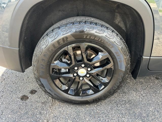 Used 2021 Chevrolet Traverse LT w/ LPO, Floor Liner Package AWD/4WD image 8