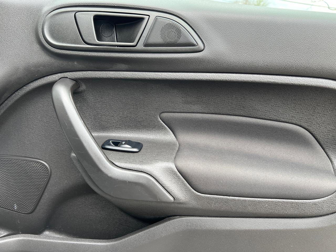 Used 2019 Ford Fiesta SE w/ Equipment Group 201A image 30