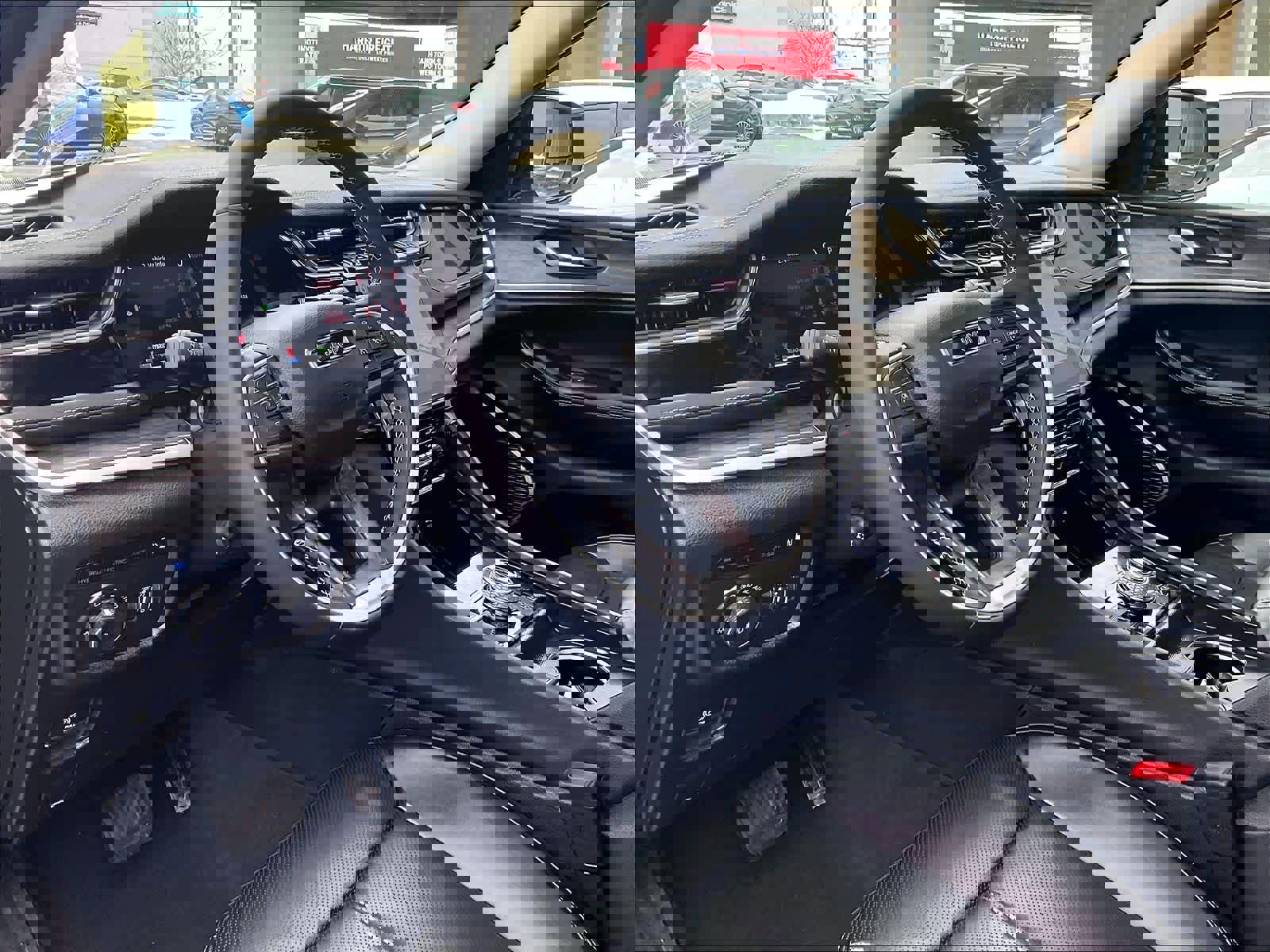 Used 2023 Jeep Grand Cherokee 30th Anniversary image 8