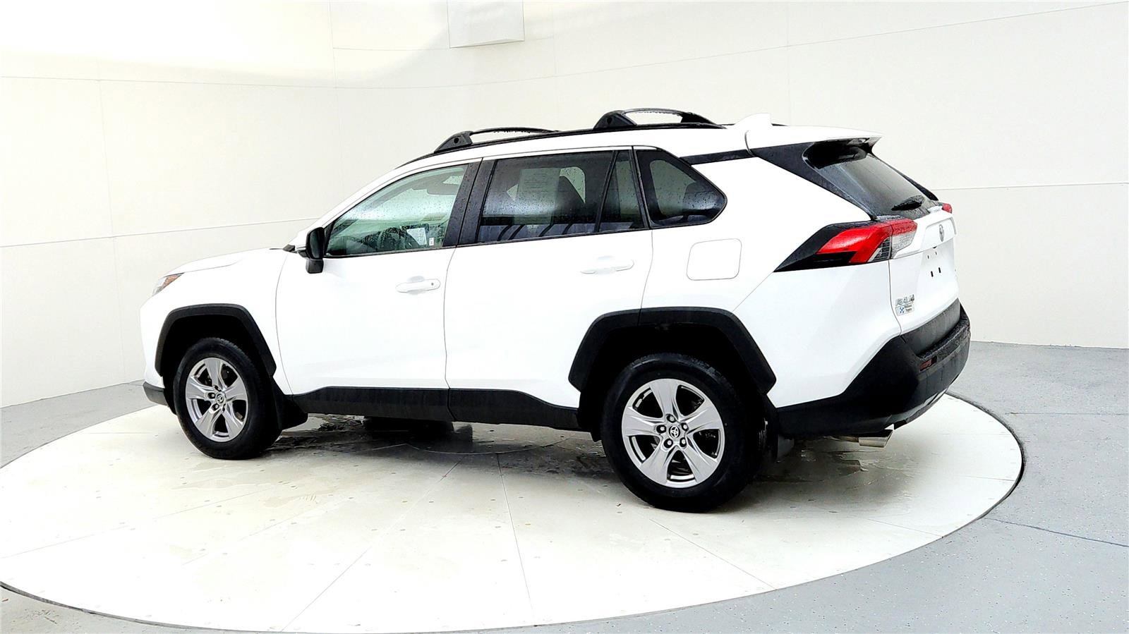 Certified 2023 Toyota RAV4 XLE image 4