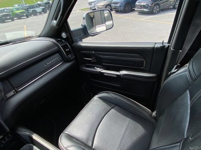 Used 2019 RAM 3500 Limited AWD/4WD image 28