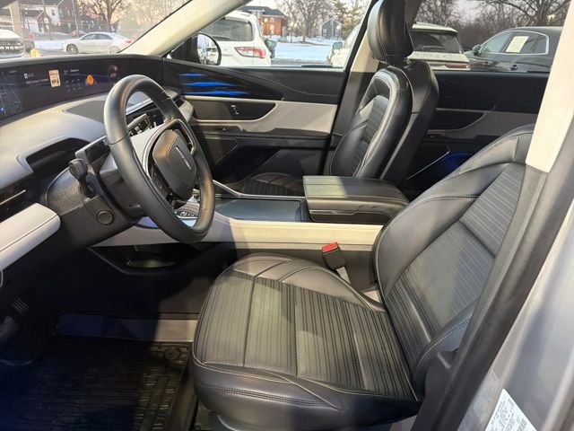 Certified 2024 Lincoln Nautilus Reserve image 14