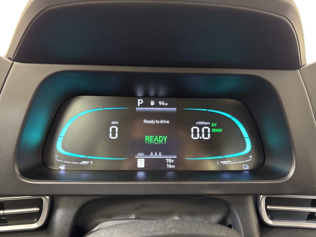New 2025 Hyundai Elantra Hybrid FWD image 24