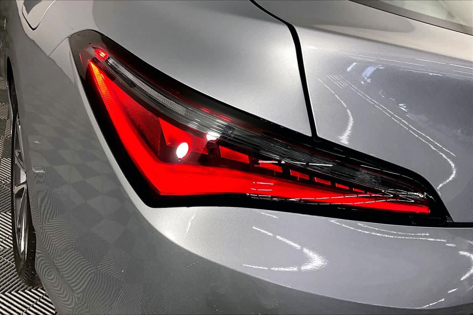 Used 2024 Acura Integra FWD image 28
