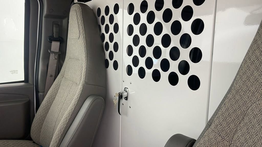 New 2025 Chevrolet Express 2500 Extended w/ Communications Package image 18