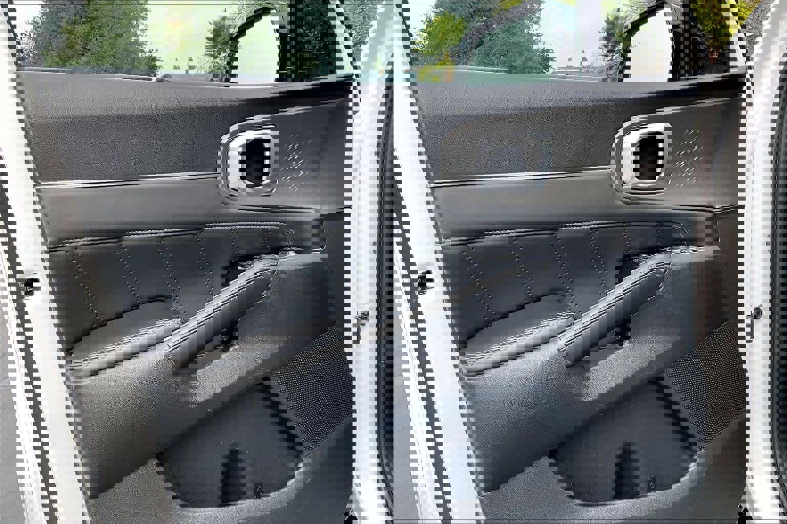 Used 2022 Kia Sorento SX image 26