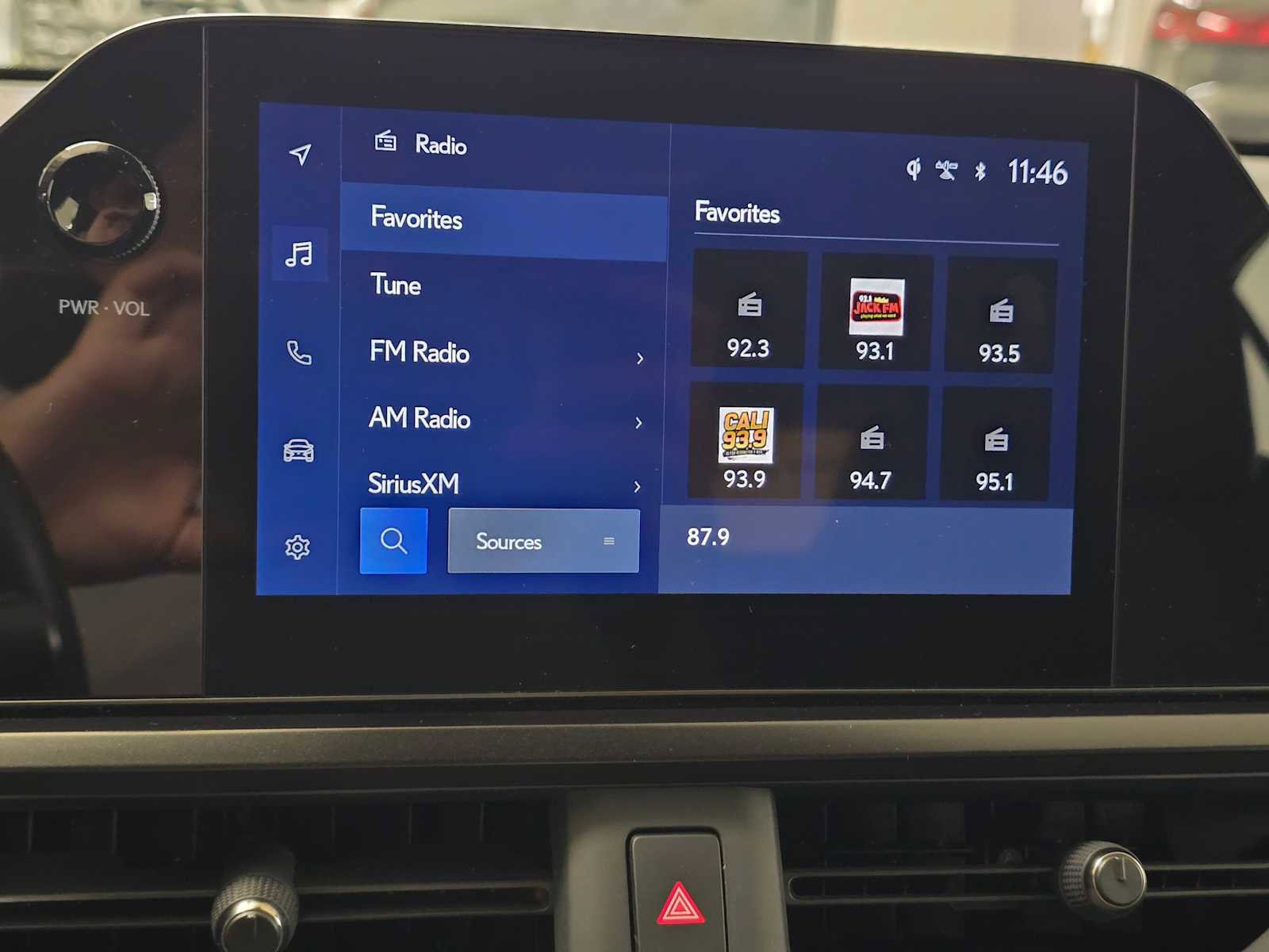 Used 2023 Lexus UX 250h FWD w/ Accessory Package (Z2) image 30